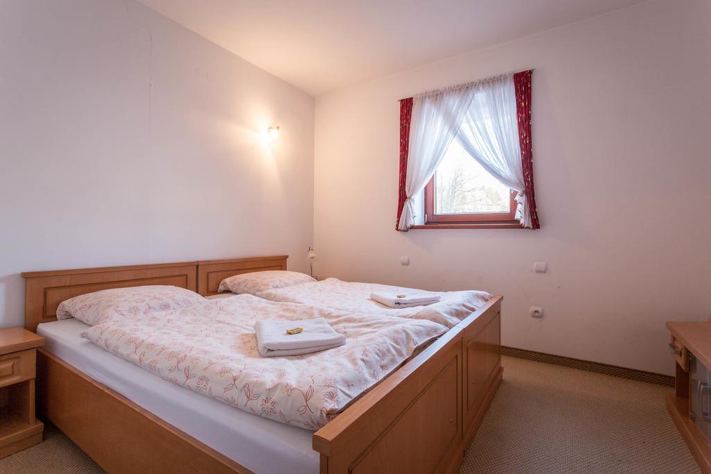 Sykowny Dworek Apartamenty Kościelisko Eksteriør billede